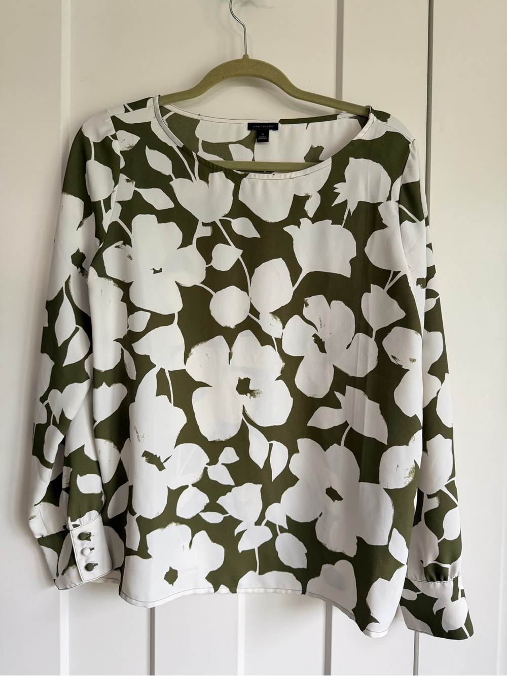 Ann Taylor Olive & White Floral Blouse - size medium